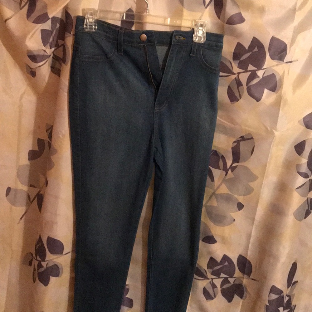 Fashion nova high wasted jeans